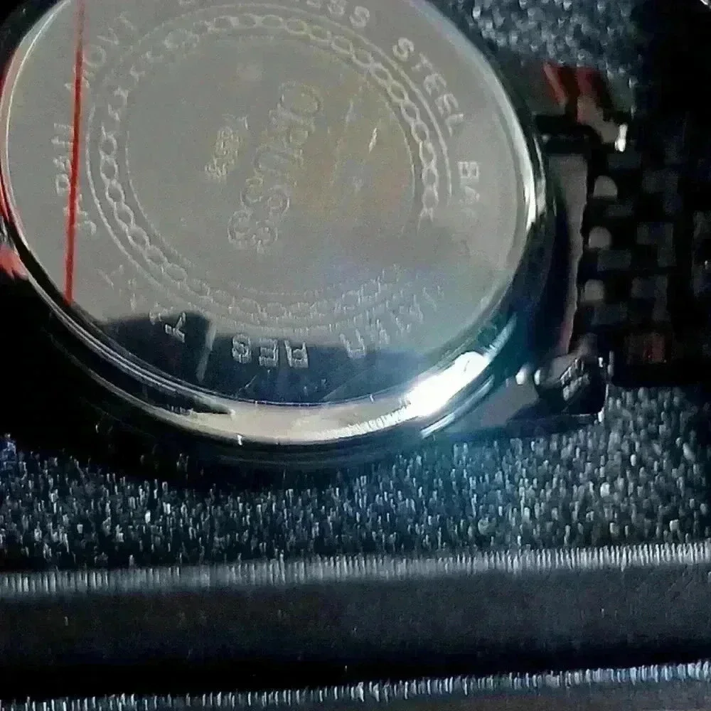 Men's quartz watch - Picture 5 of 5